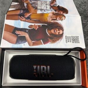 JBL Black Bluetooth Speaker